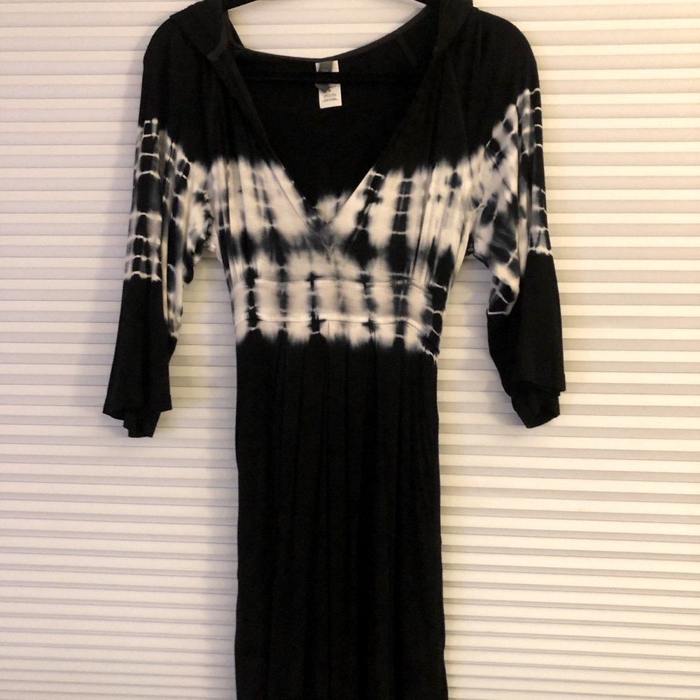 Kenneth Cole…Tie Dye Dress Coverup